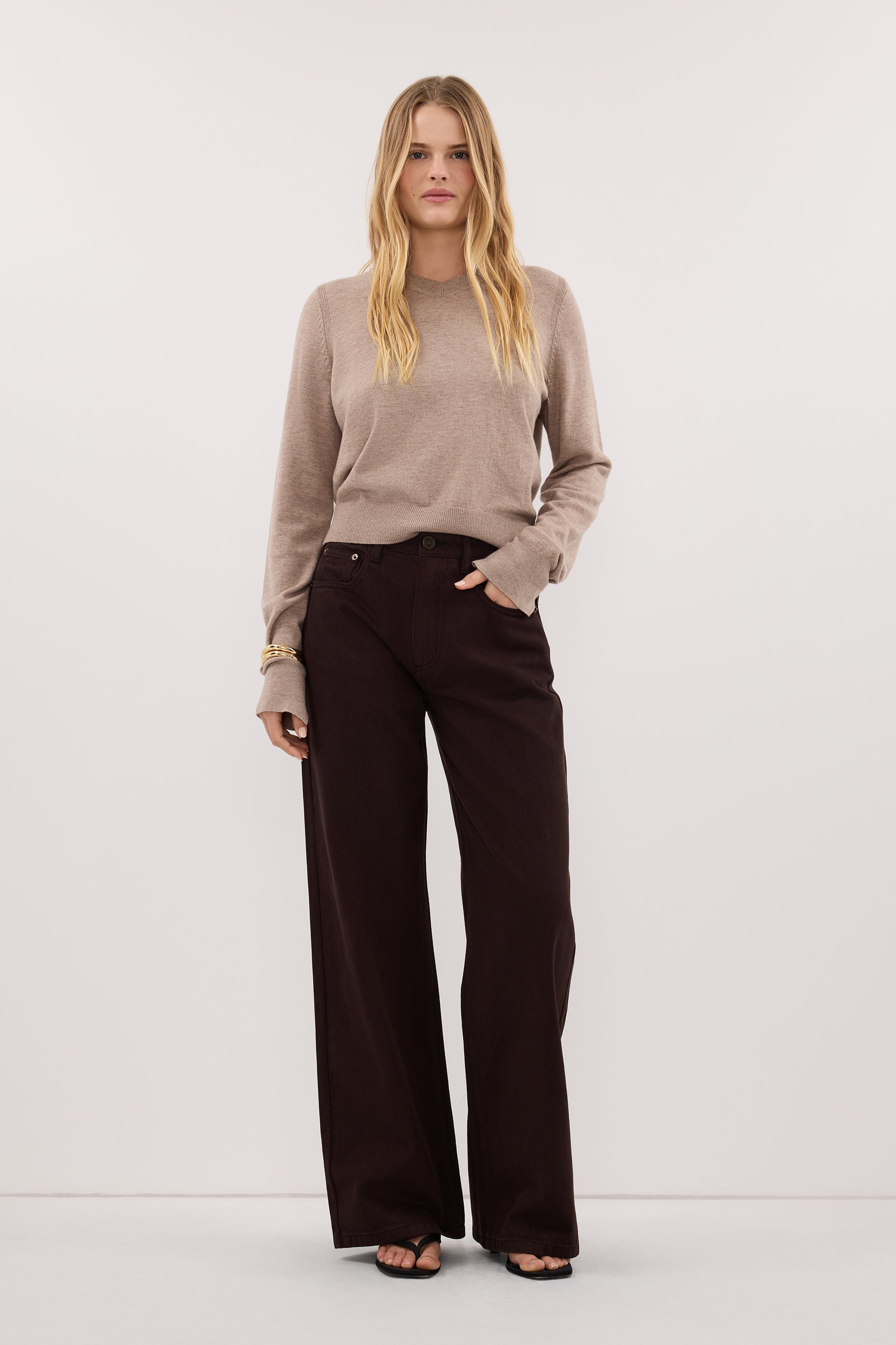 REAGAN 2.0 BURNT CHOC SLOUCHY JEAN – DISSH