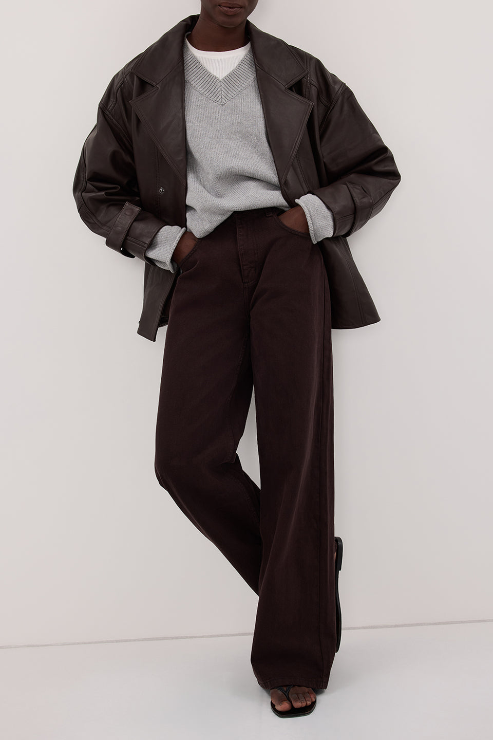 REAGAN 2.0 BURNT CHOC SLOUCHY JEAN