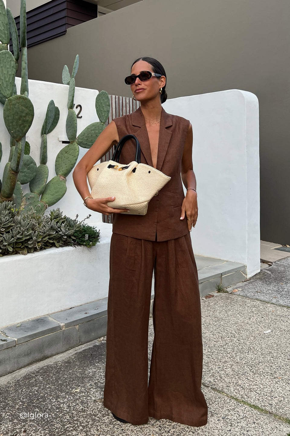 SELAH FONDANT LINEN SLEEVELESS VEST