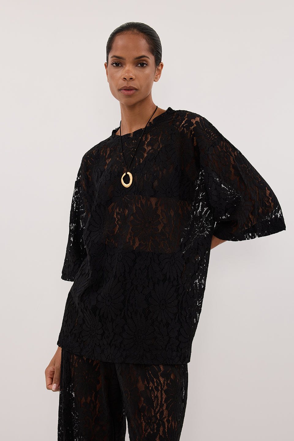 WILMA BLACK LACE TEE