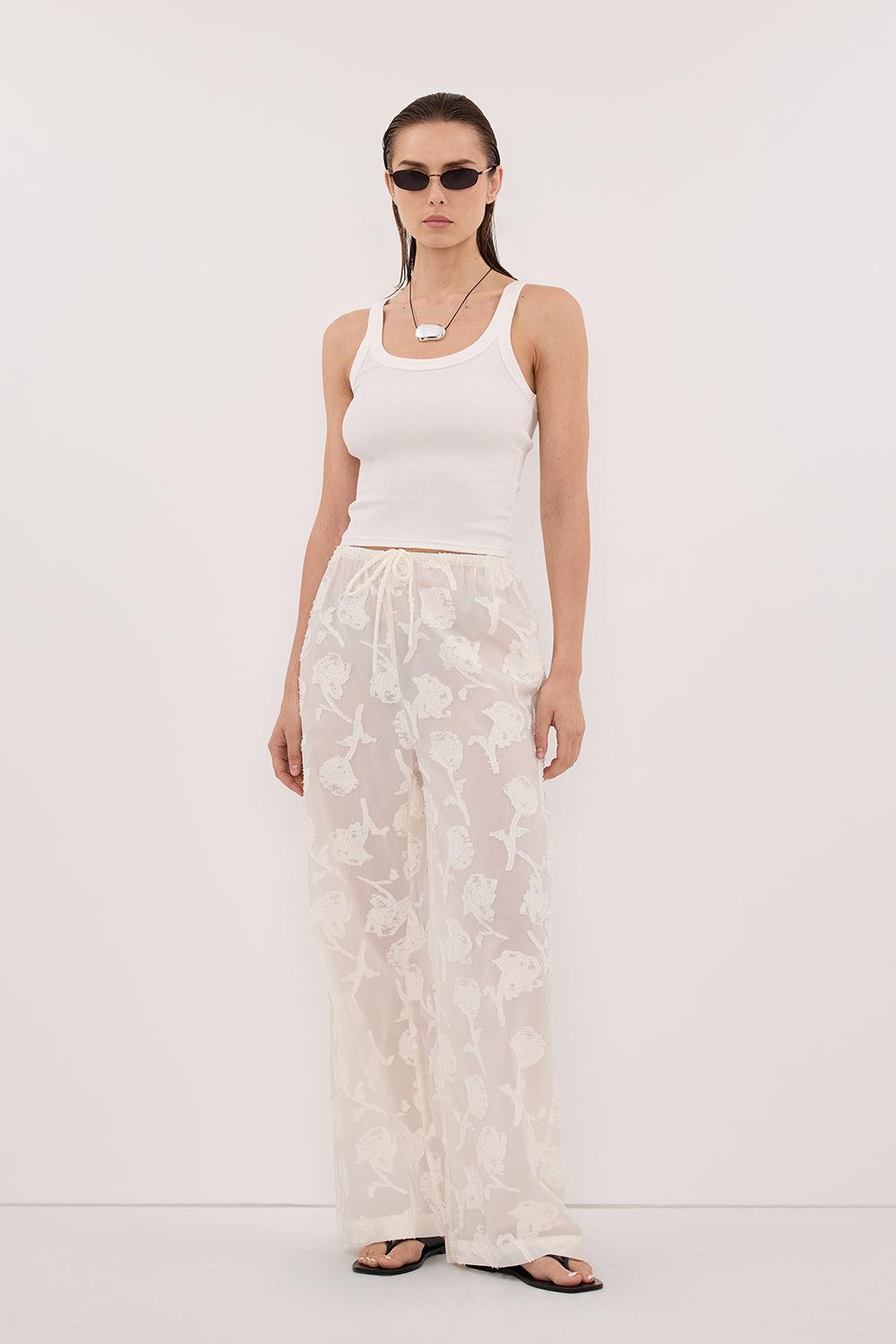 AZALEA OFF WHITE JACQUARD PANT – DISSH