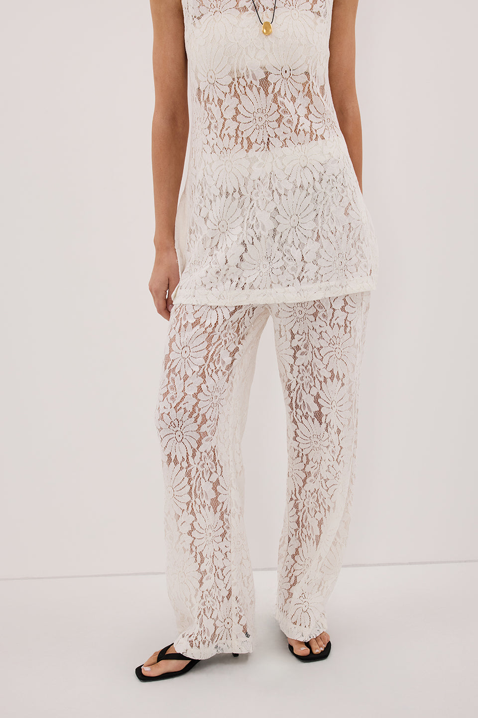 WILMA WHITE LACE PANT