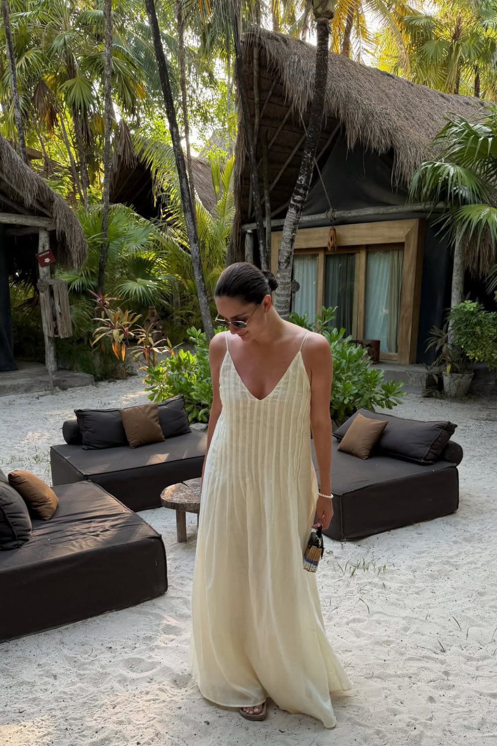ramie backless halter dress CEA BUTTER-CREAM SILK-SATIN BACKLESS HALTER-NECK MINI DRESS | CULT MIA main image 1
