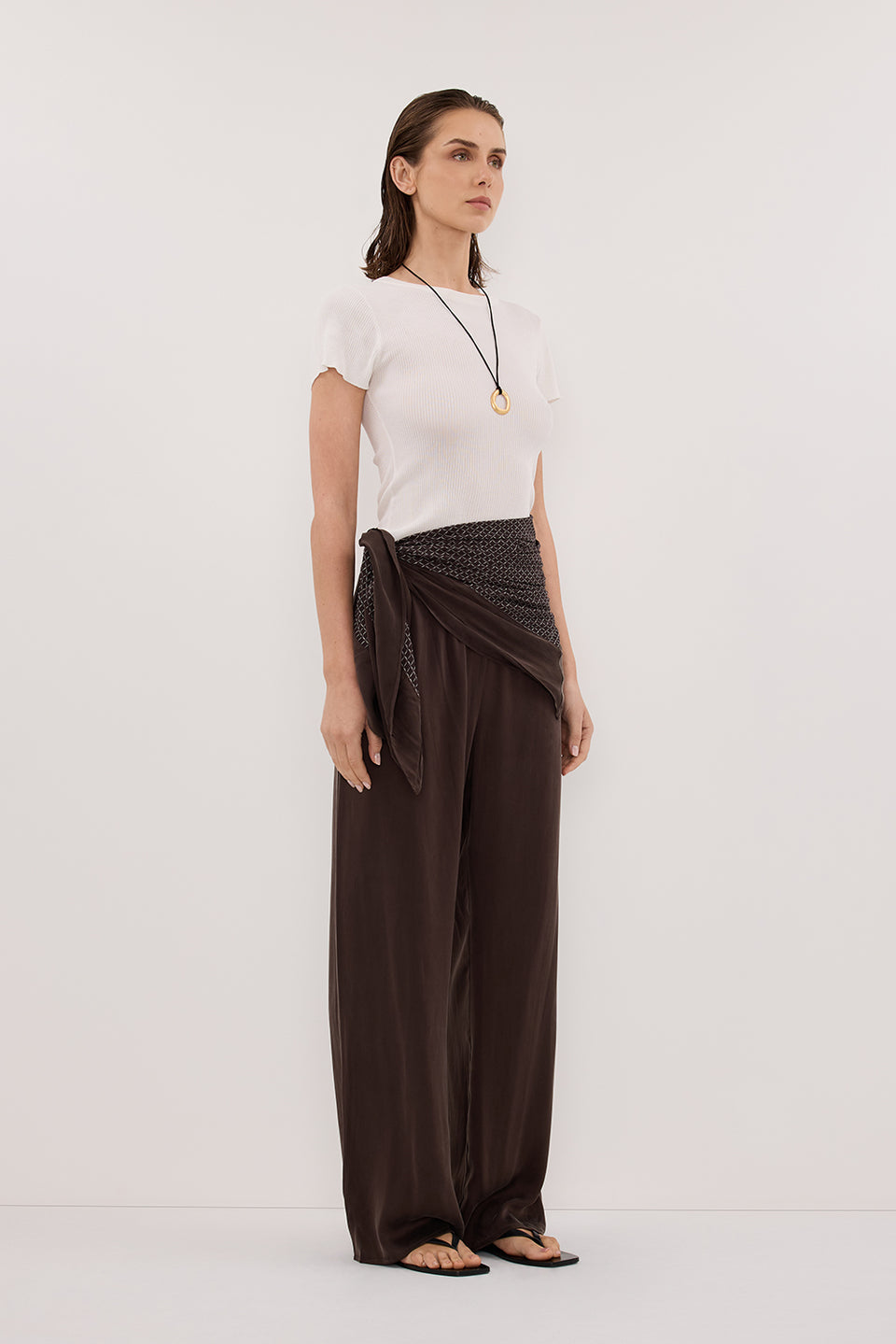 TIA CHOC MICRO CHECK SCARF TOP