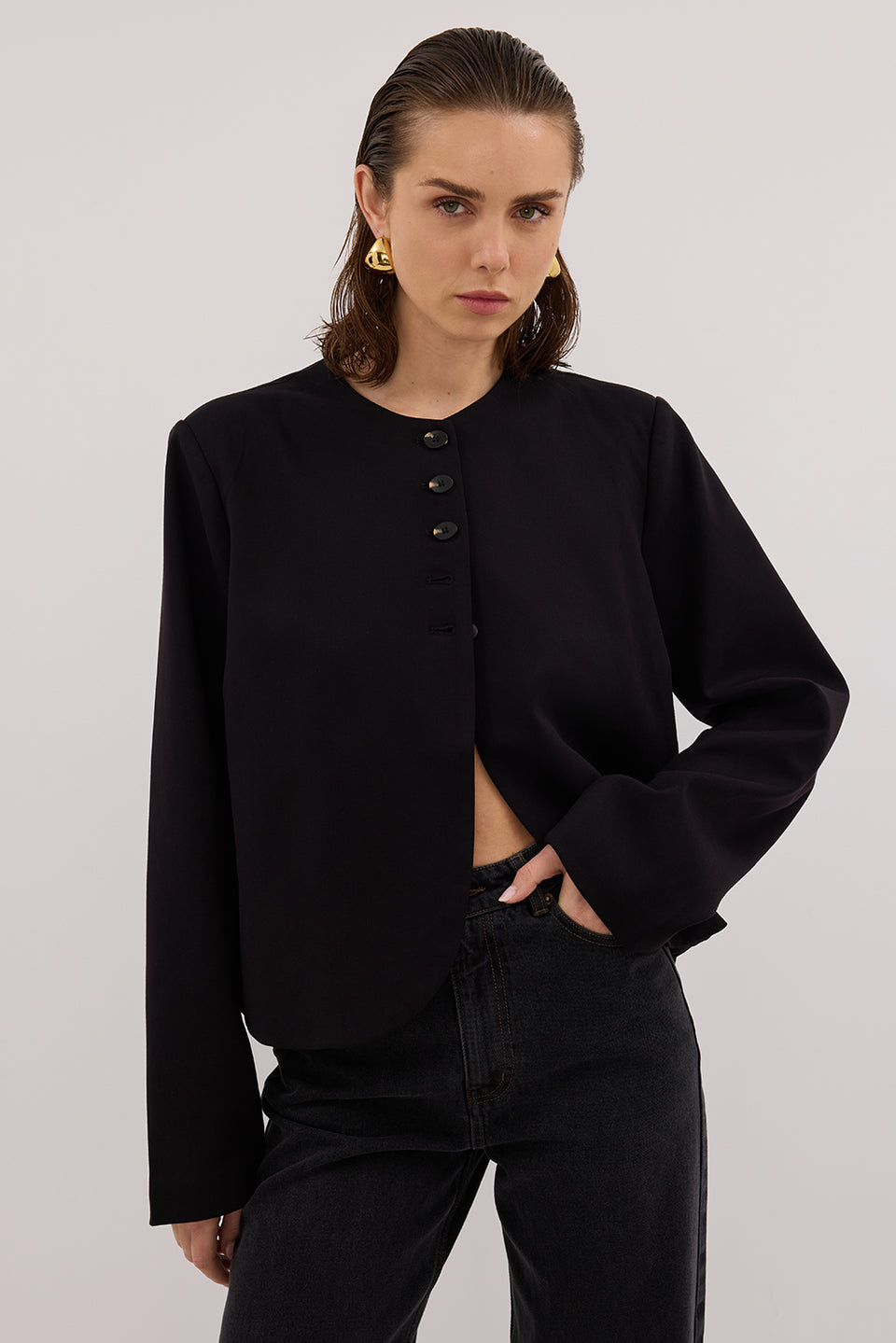 RYAN BLACK CROPPED BLAZER