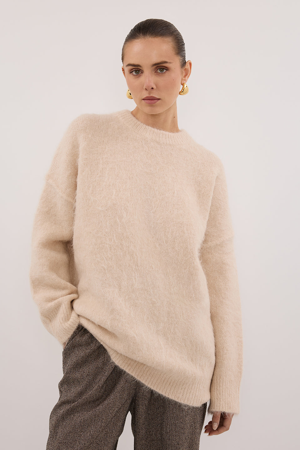 SALMA CREAM LONGLINE JUMPER