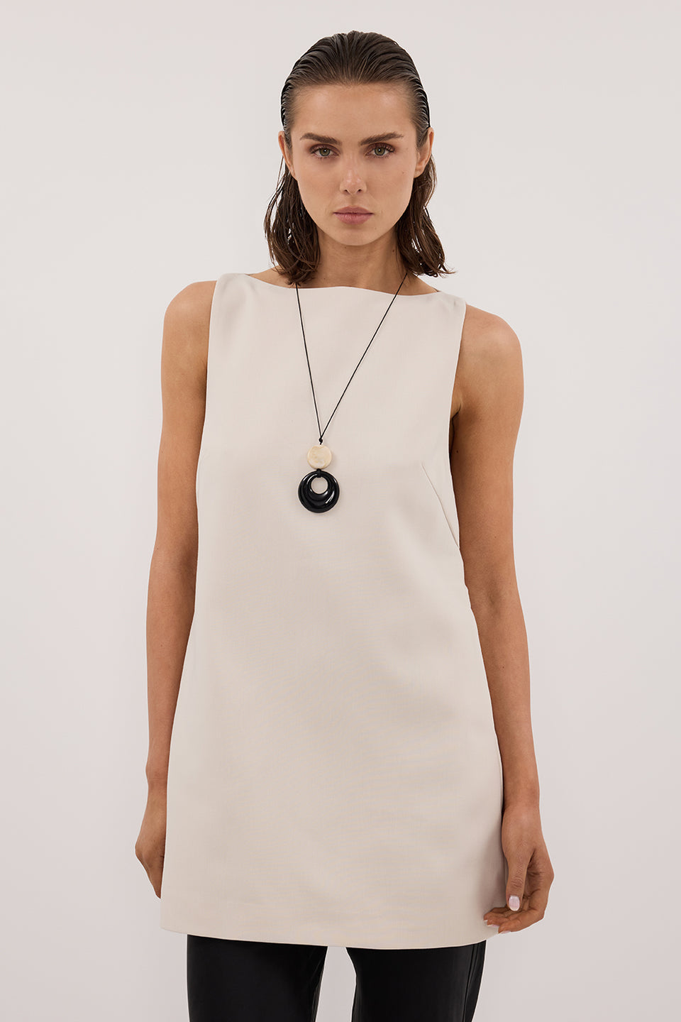 ROWIE BONE SLEEVELESS BOAT NECK TUNIC TOP