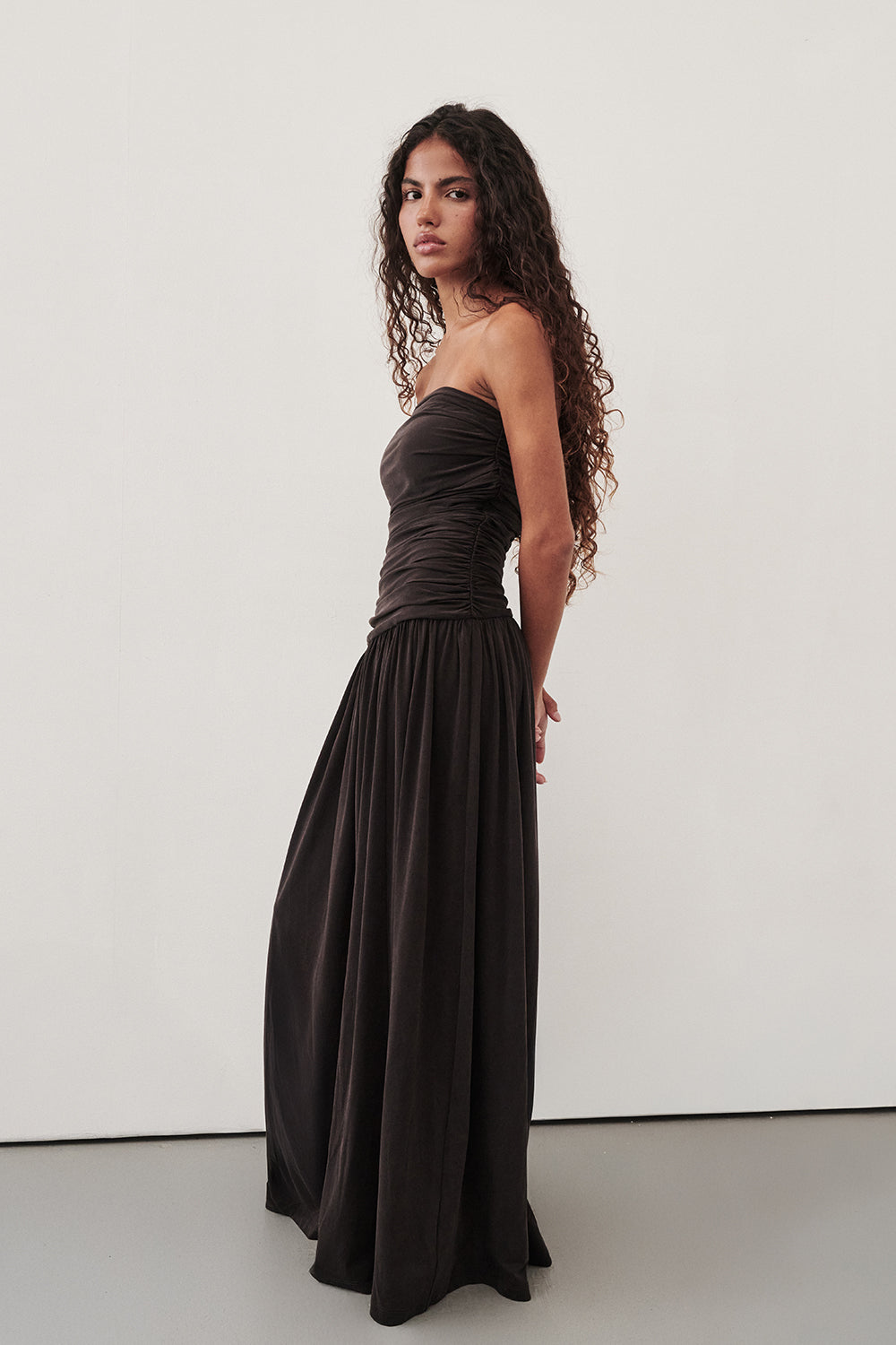 slim fit dress slacks Bandeau Drop Waist Maxi Dress – White – Six Stories main image 0