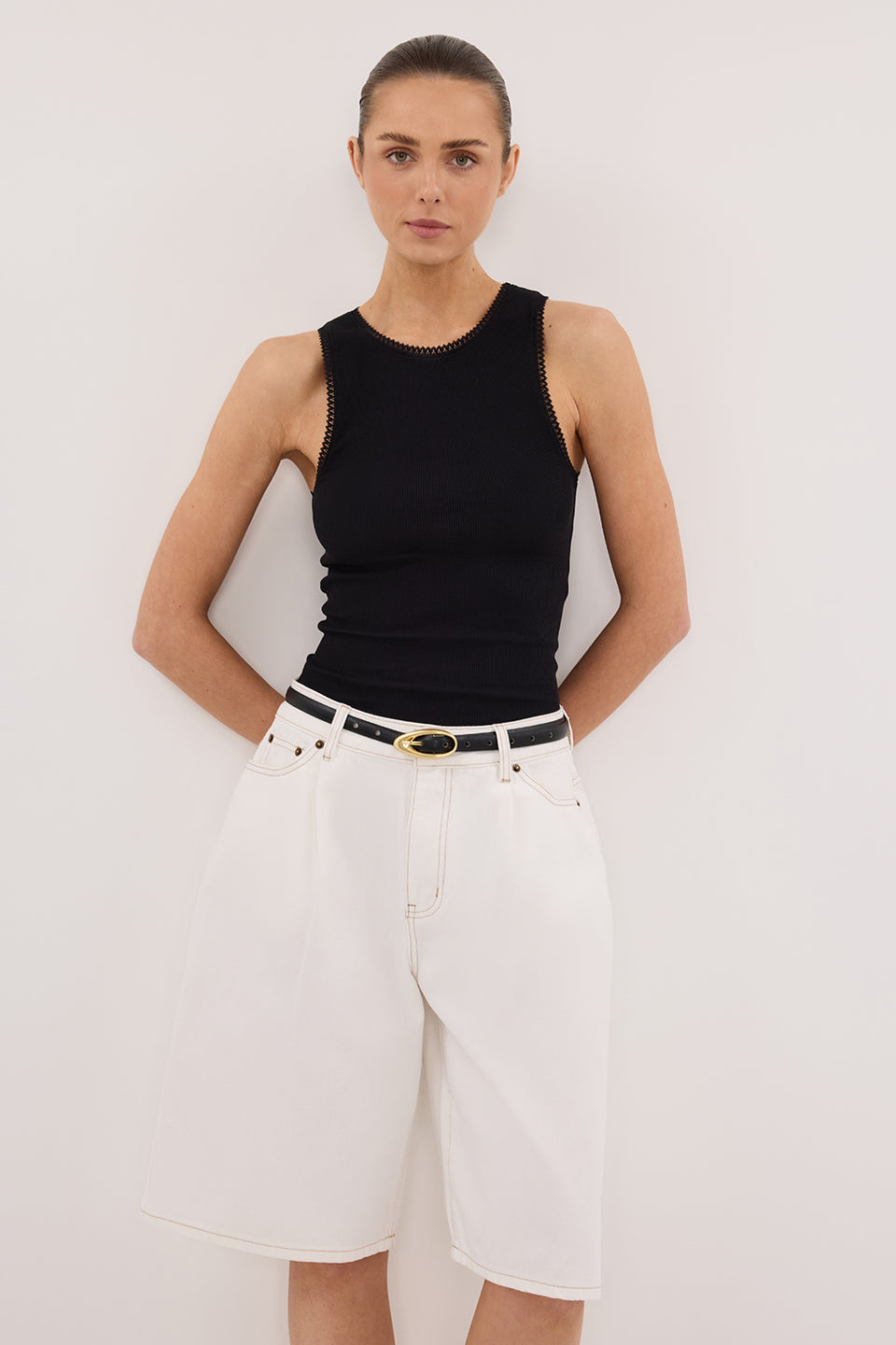 CHARLIZE BLACK SLEEVELESS KNIT TANK