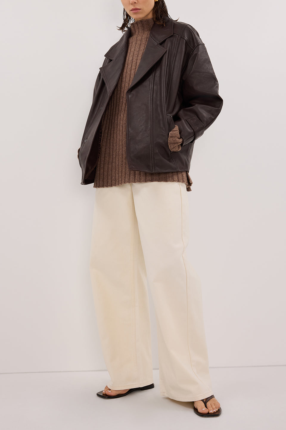 REAGAN 2.0 CREAM SLOUCHY JEAN