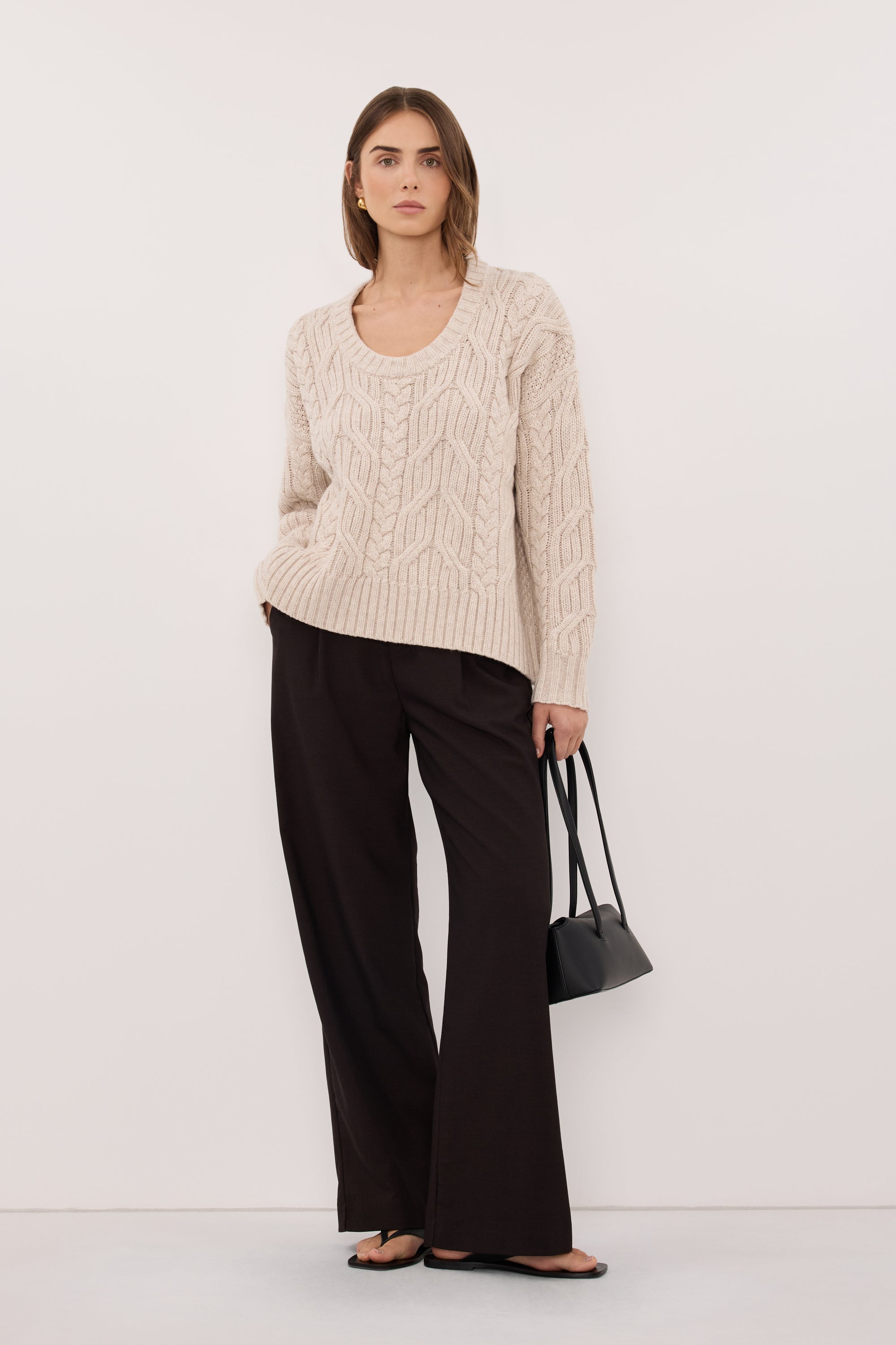 ニット+セーター Eaphi / CAPE DOCKING CABLE KNIT Cody Cable Knit Sweater - Black/combo | Fashion Nova