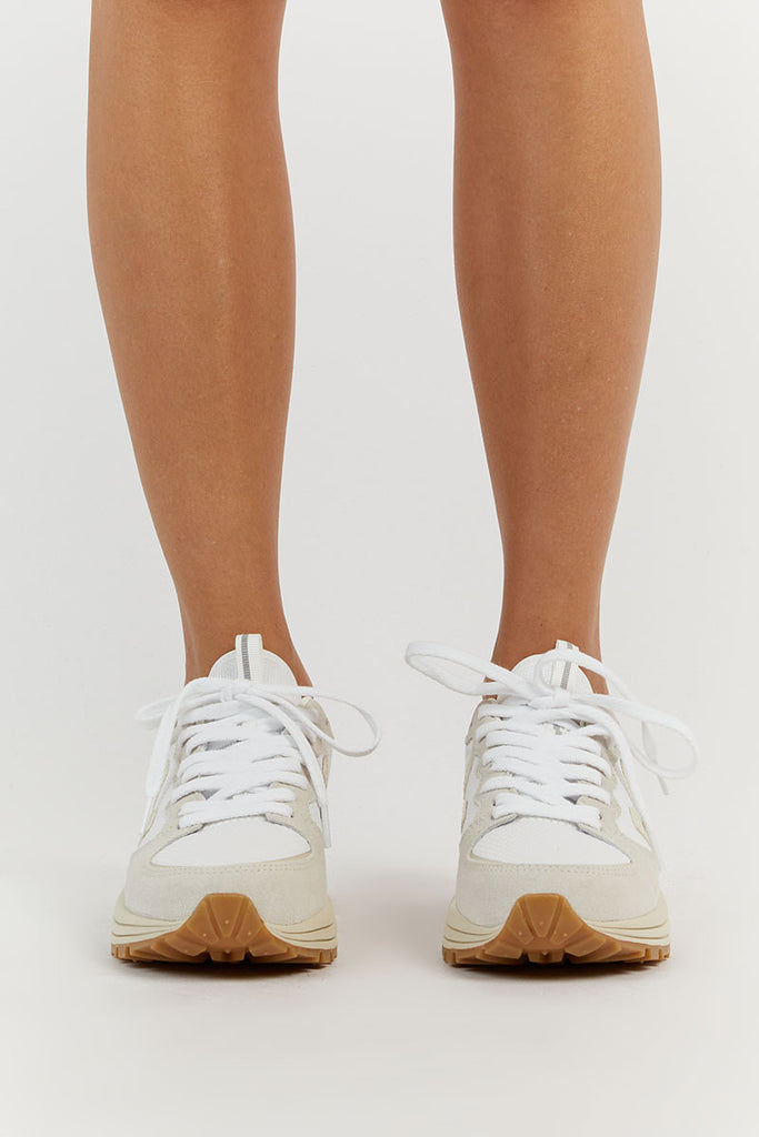 VEJA VENTURI WHITE PIERRE NATURAL | Dissh