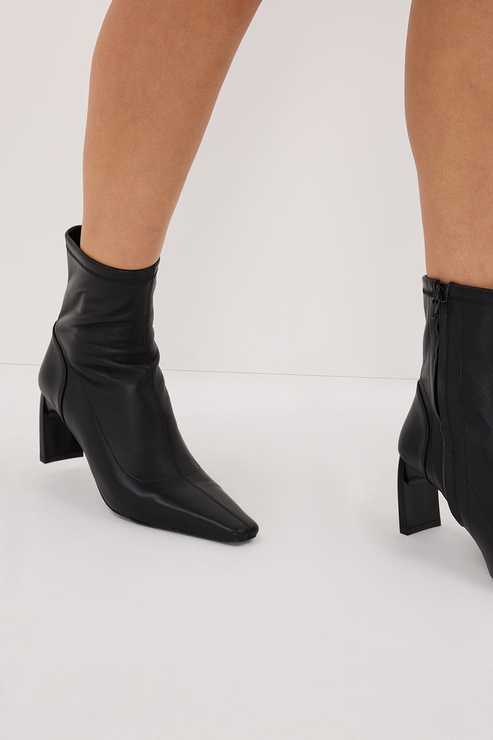 ALIAS MAE AKAI BLACK BOOT