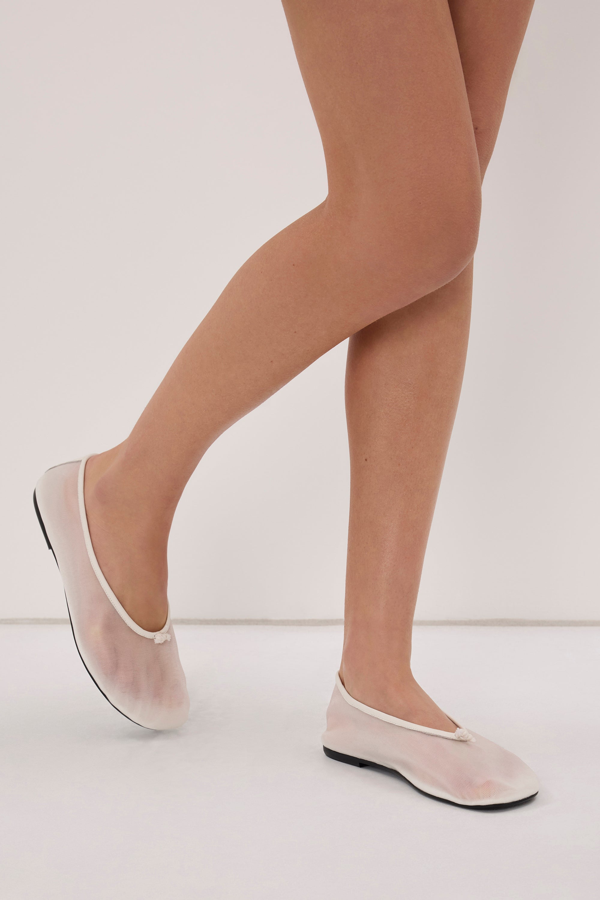 ALIAS MAE IVORY RUTH MESH BALLET FLAT