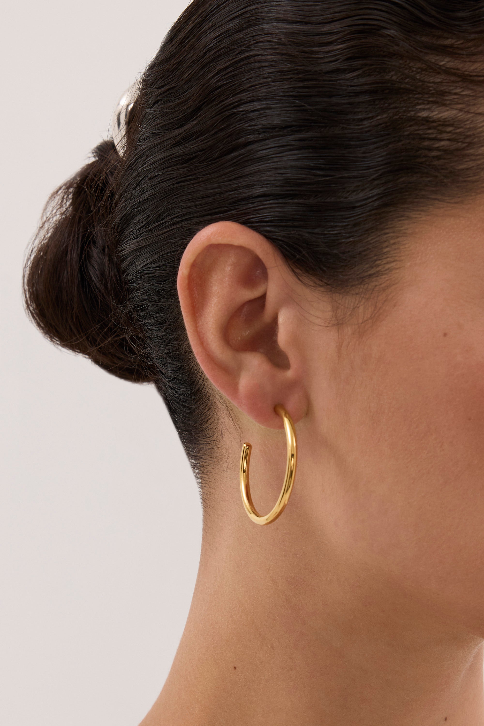 ANNA ROSSI EVERYDAY GOLD HOOP