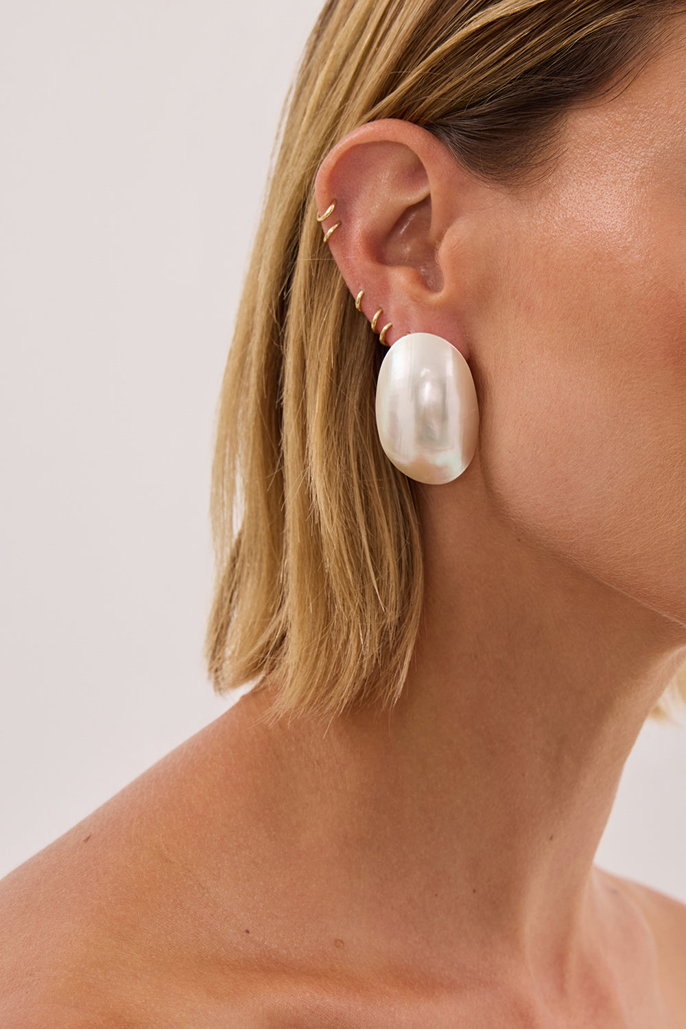 ANNA ROSSI PEARL MARINA EARRING