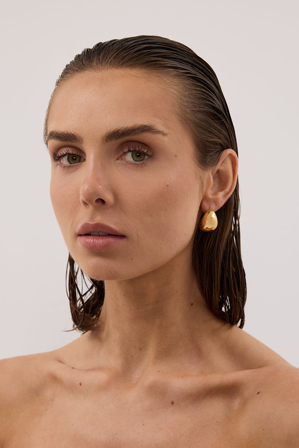 ANNA ROSSI POOLSIDE GOLD HOOP
