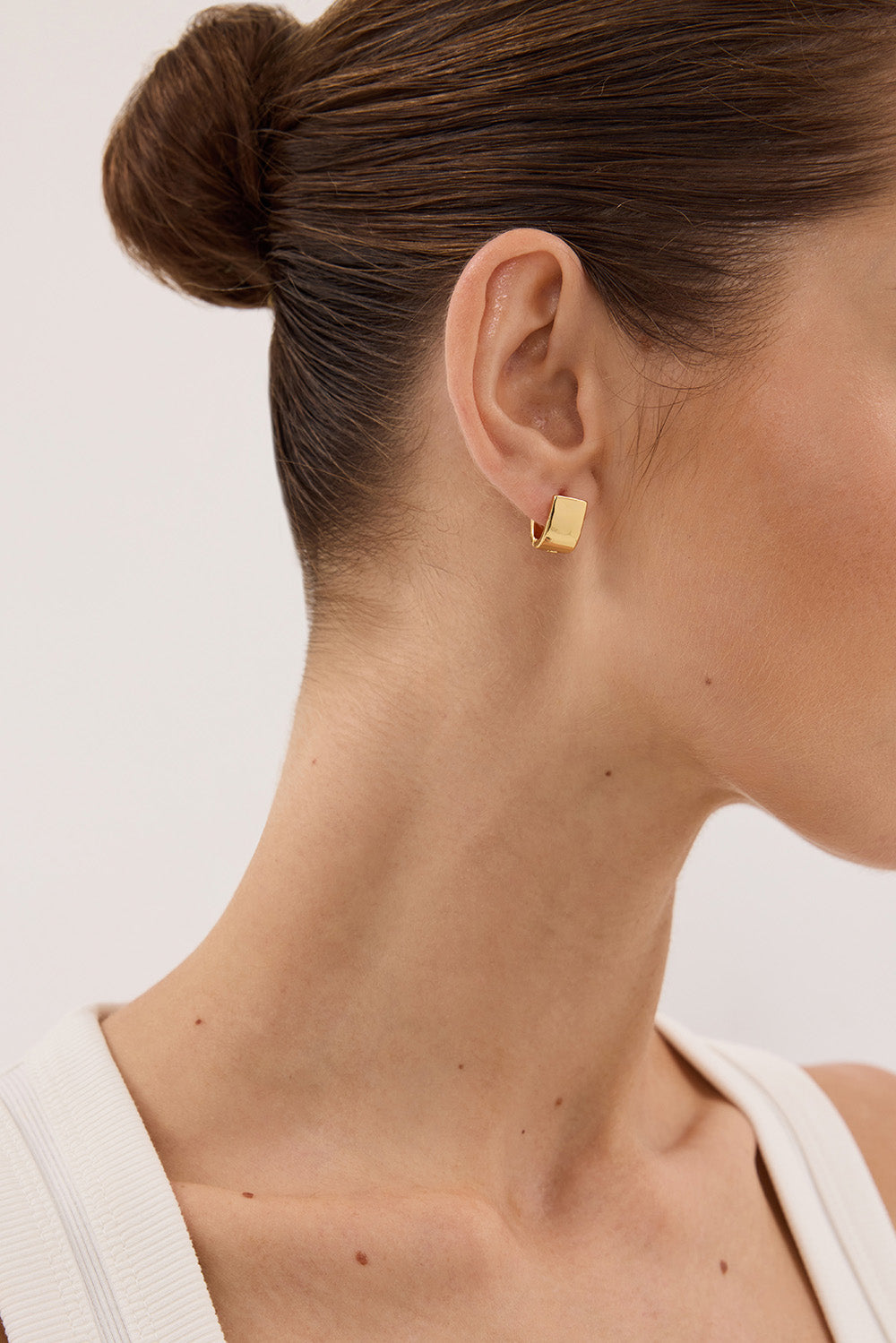 ANNA ROSSI WRAP HUGGIE GOLD