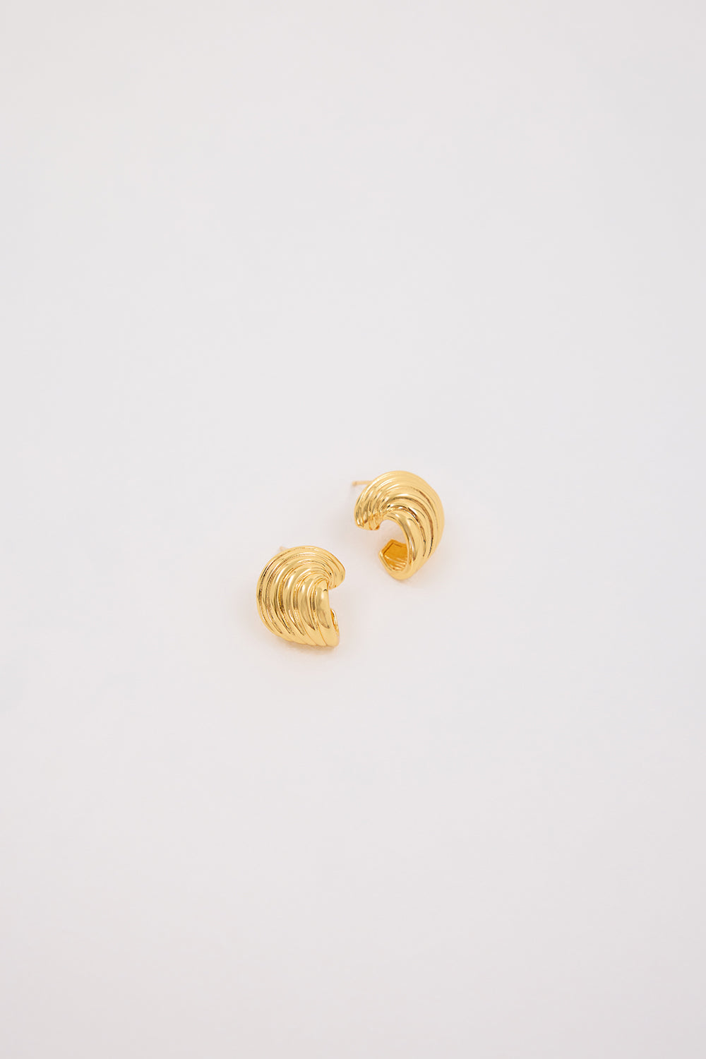 AMBER SCEATS KONA EARRING GOLD
