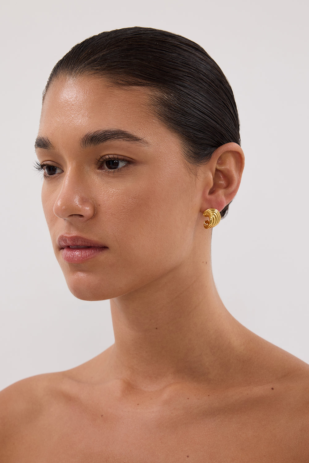 AMBER SCEATS KONA EARRING GOLD