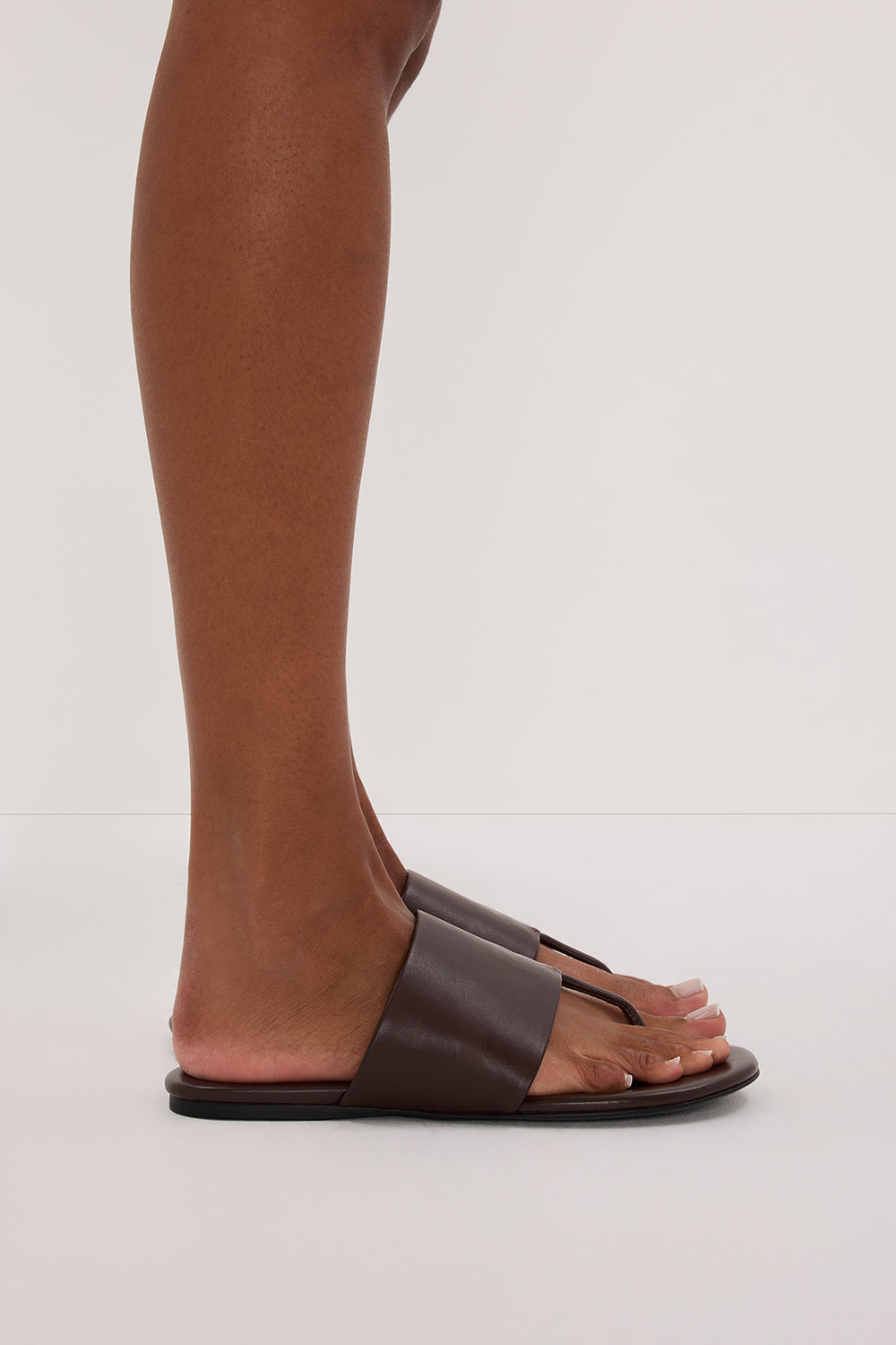 ALIAS MAE HEANIE CHOC THONG