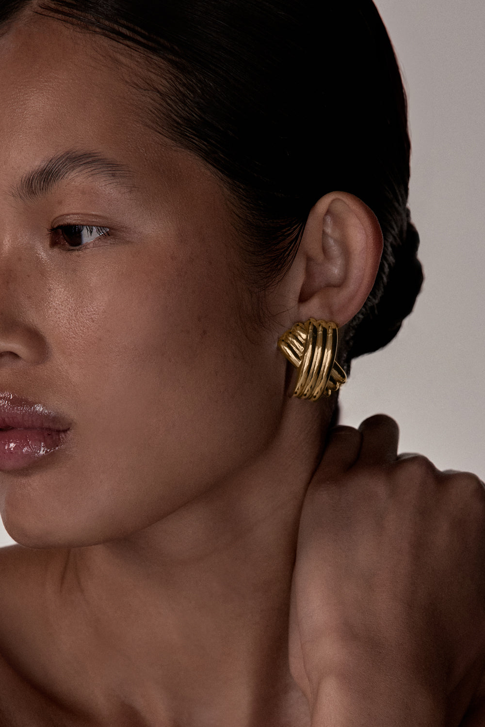 MÉGA TRIPLE X GOLD EARRING