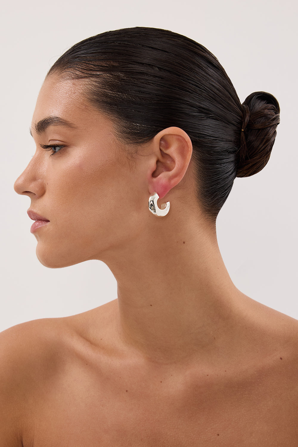 F+H SILVER HAMMERED CHUBBY HOOPS