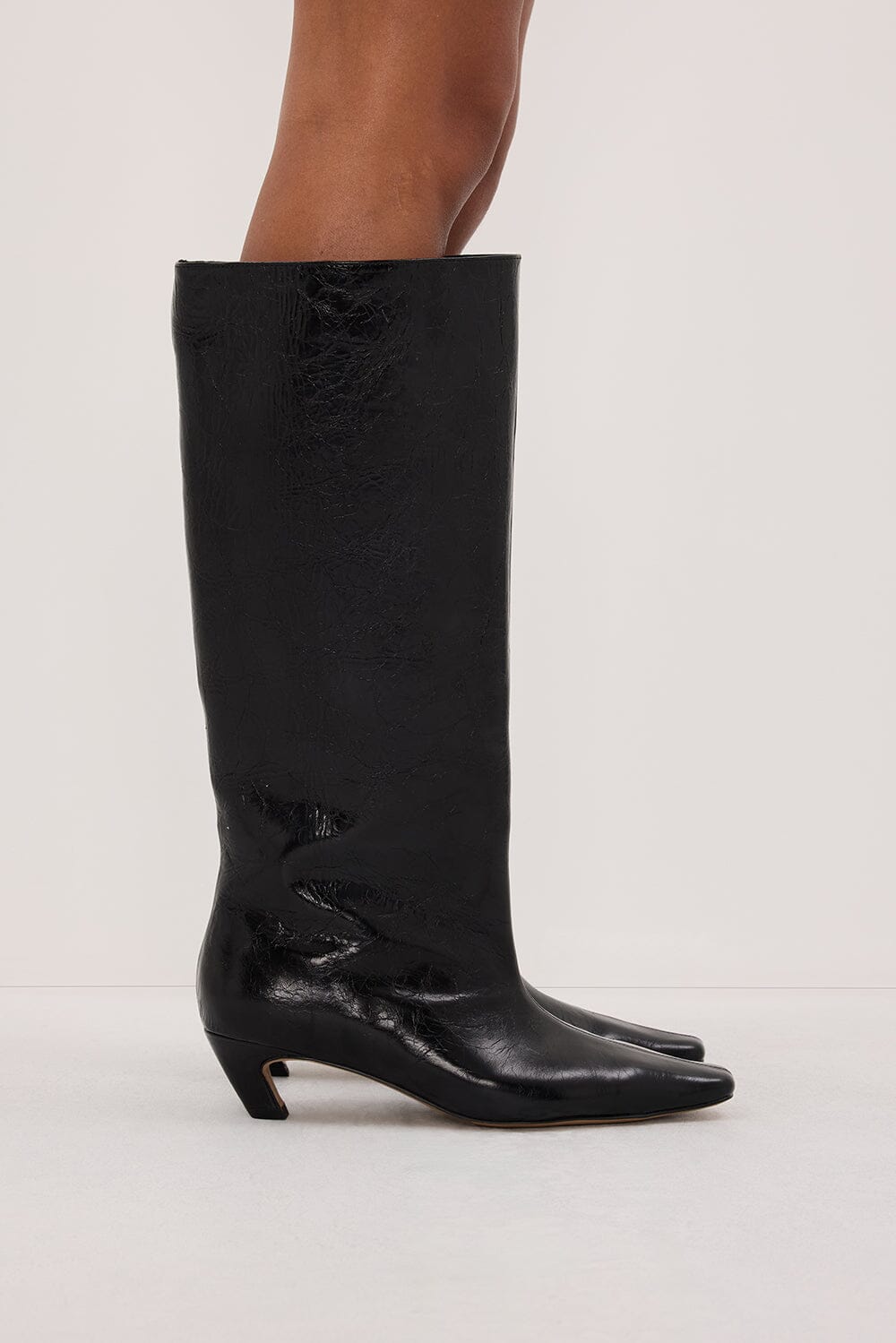 ALIAS MAE CRAWFORD OILY BLACK BOOT