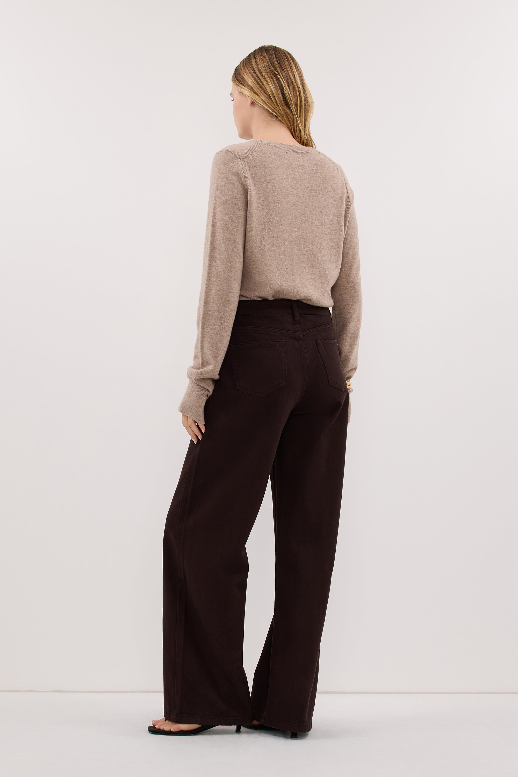 REAGAN 2.0 BURNT CHOC SLOUCHY JEAN