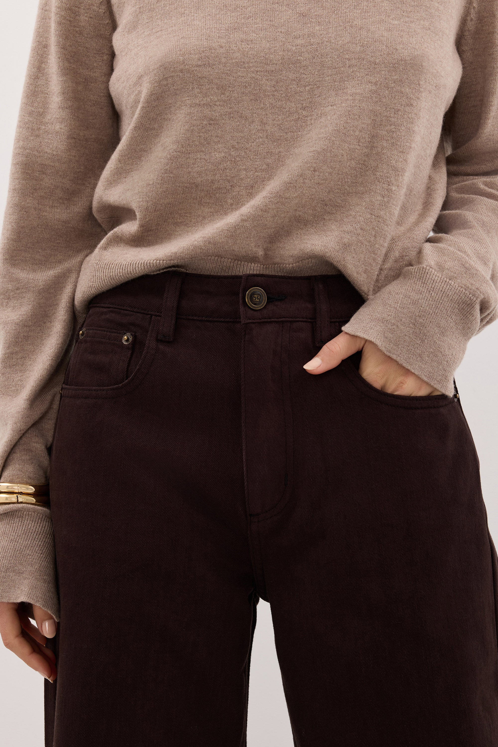 REAGAN 2.0 BURNT CHOC SLOUCHY JEAN
