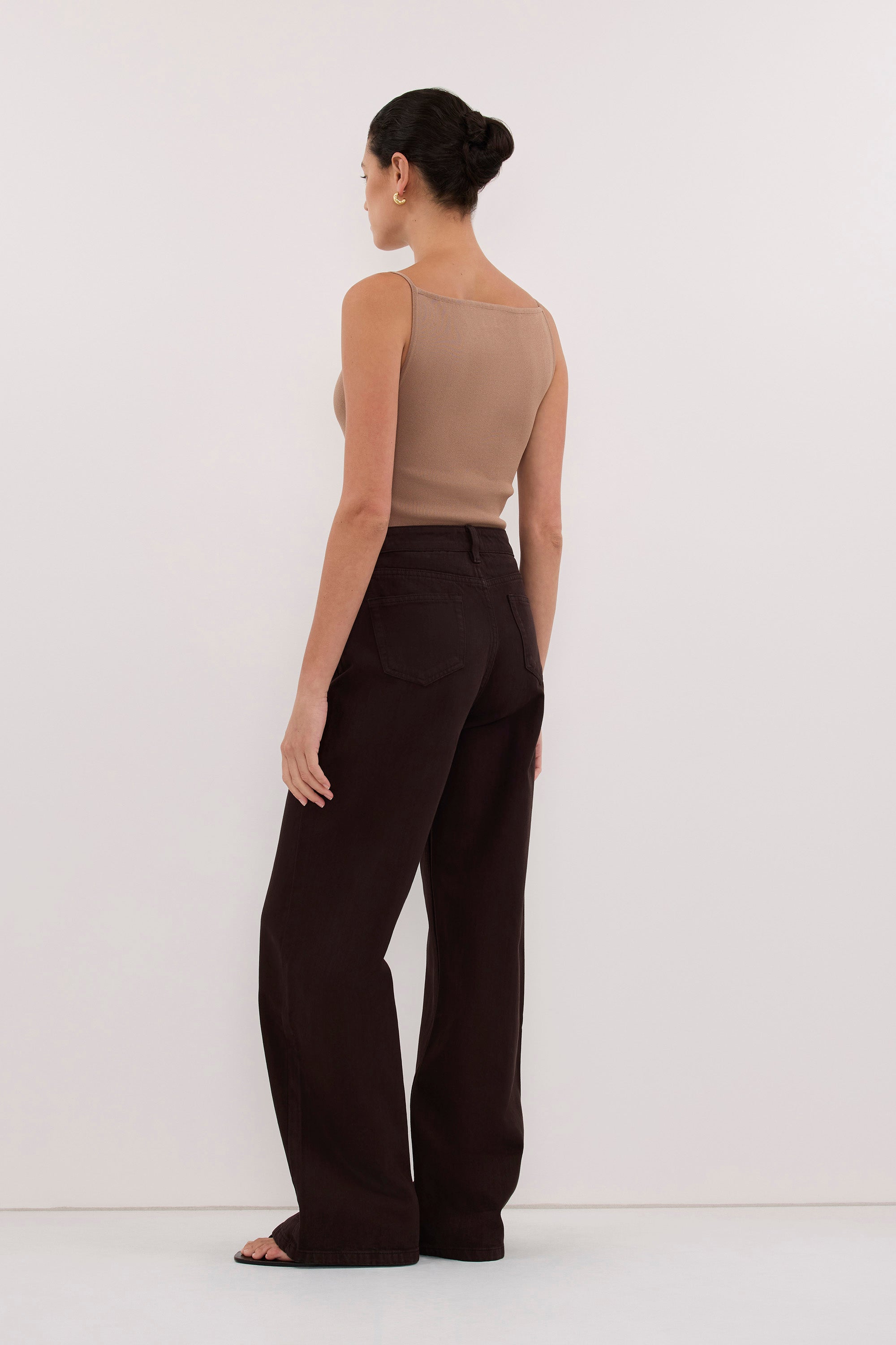 REAGAN 2.0 BURNT CHOC TALL SLOUCHY JEAN
