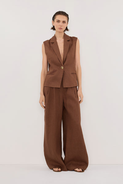 Stas wearing SELAH FONDANT LINEN SLEEVELESS VEST