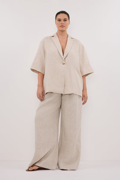Jasmine wearing NALA NATURAL LINEN RESORT SHIRT