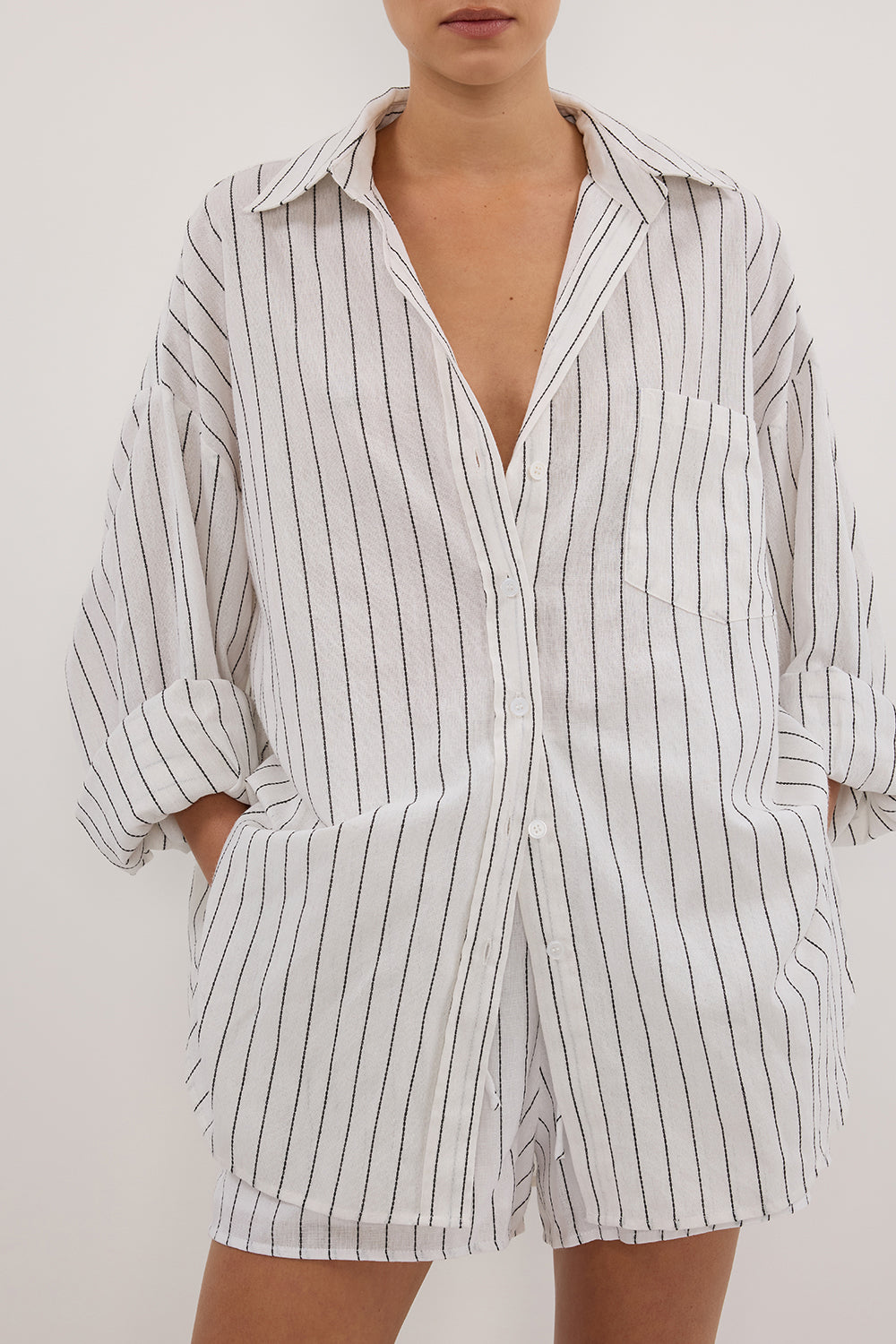 OLLIE WHITE STRIPE SHIRT