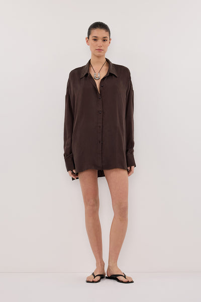 Aude wearing PERCY CHOC SILK LONG SLEEVE SHIRT