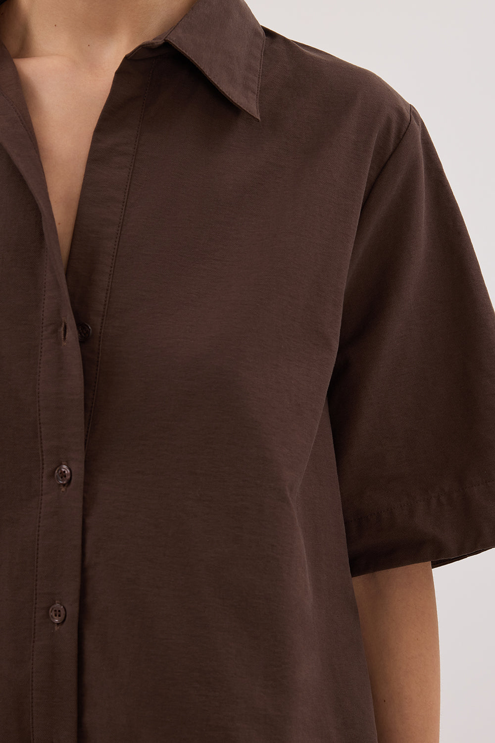 ELARA CHOCOLATE OVERSIZED SHORT SLEEVE SHIRT