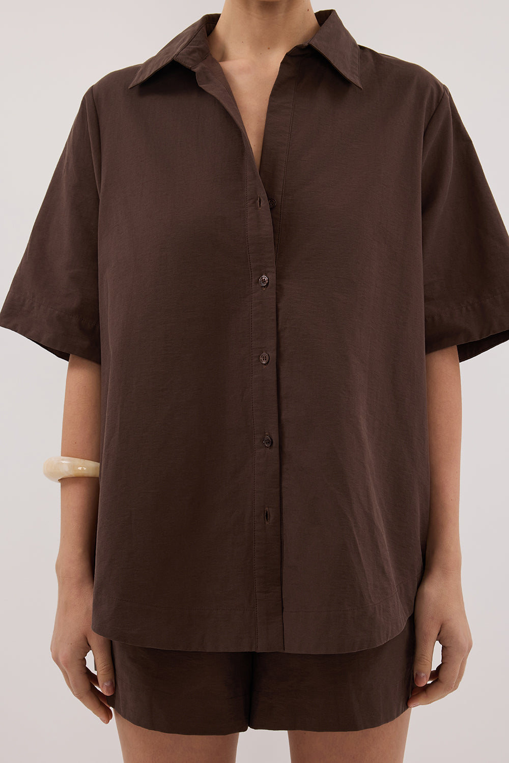 トップス deres half sleeve blouse chocolate Half Button Hooded Short Sleeve Blouse – Mable's Market