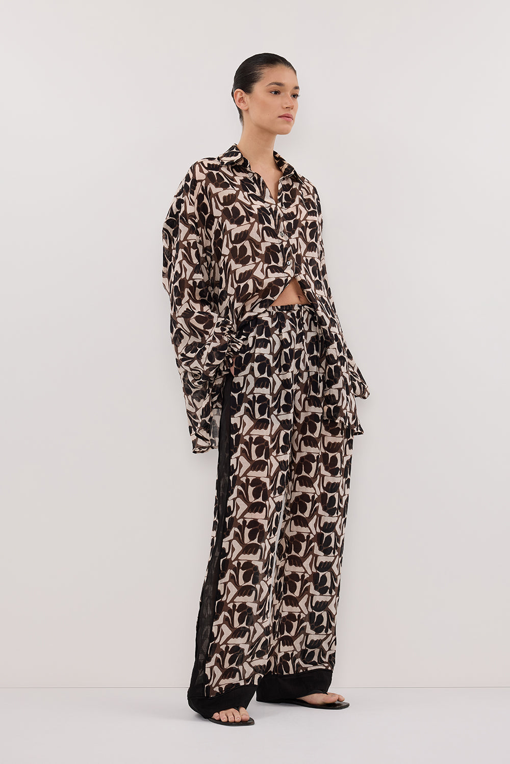 MAUI BITTER CHOC RAMIE LONG SLEEVE SHIRT