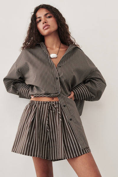 Keilani wearing SABLE OVERSIZED BITTER CHOC SILK BLEND SHIRT