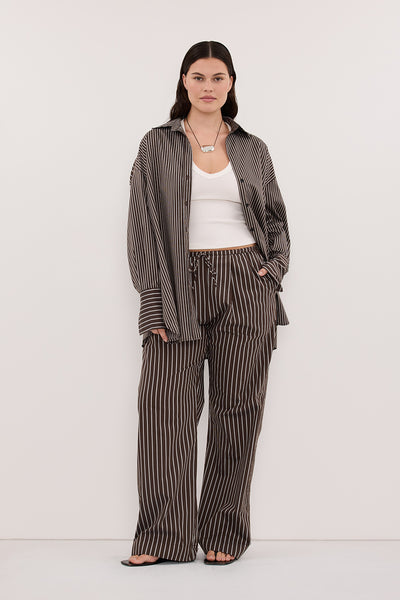 Jasmine wearing SABLE OVERSIZED BITTER CHOC SILK BLEND SHIRT