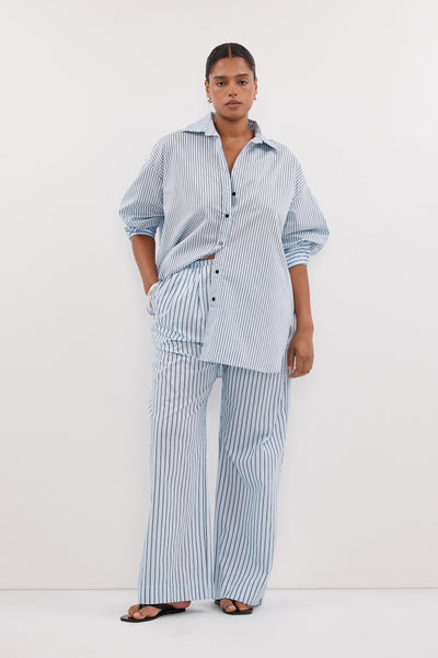Amanda wearing SABLE ICE BLUE OVERSIZED SILK BLEND SHIRT