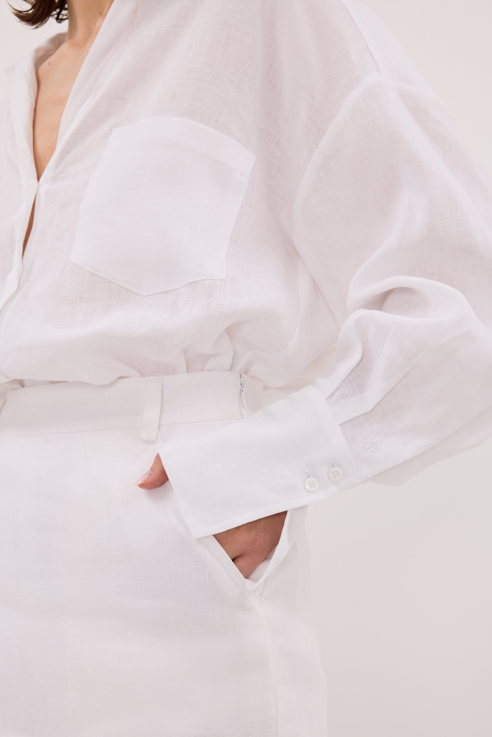 ELLIS WHITE LONG SLEEVE LINEN SHIRT