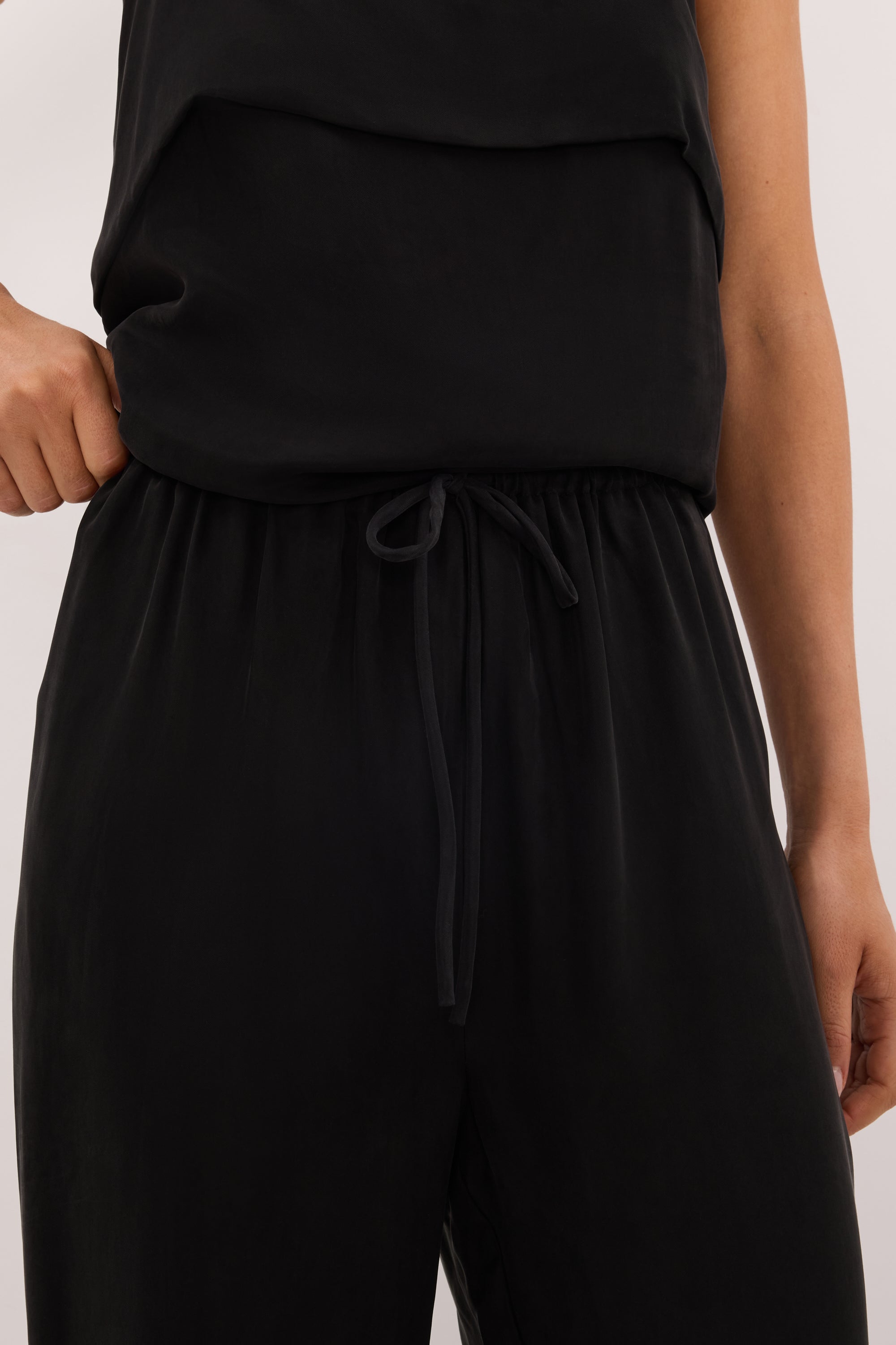 ADDIE BLACK CUPRO DRAWSTRING PANT