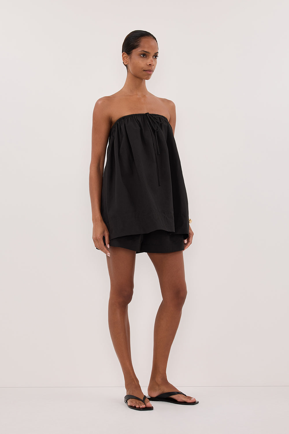 SOMMER BLACK STRAPLESS POPLIN TOP