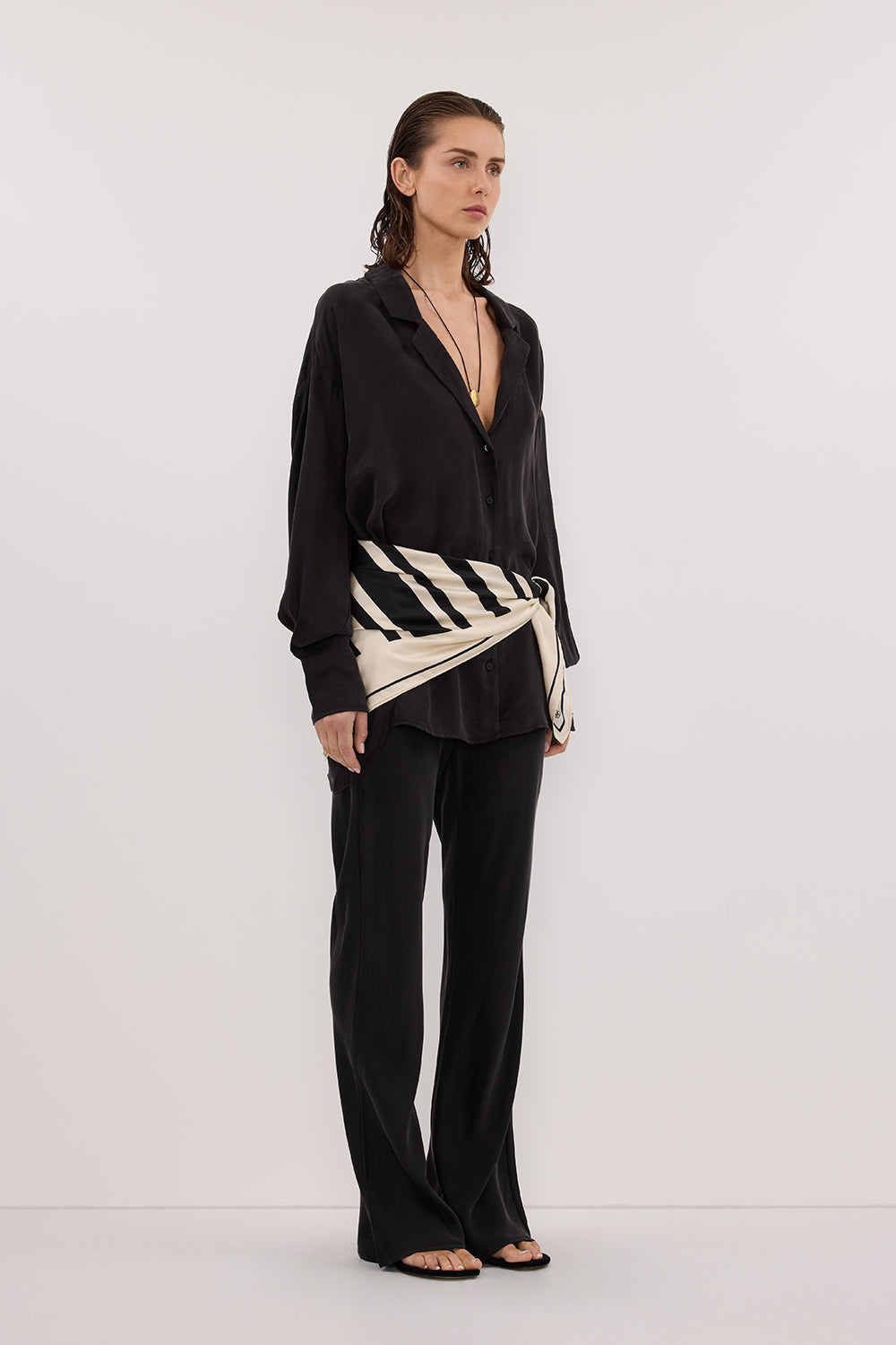 LUCILLE BLACK LONG SLEEVE CUPRO SHIRT