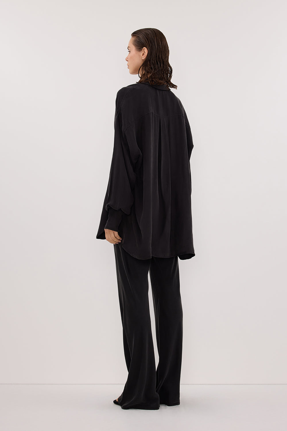 LUCILLE BLACK LONG SLEEVE CUPRO SHIRT