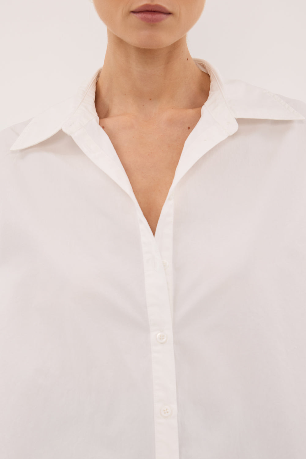 RAE WHITE LIGHT WEIGHT COTTON SHIRT