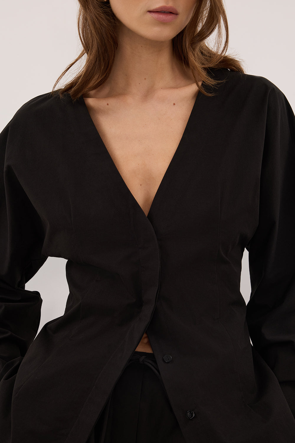 EDENA BLACK COTTON FITTED SHIRT