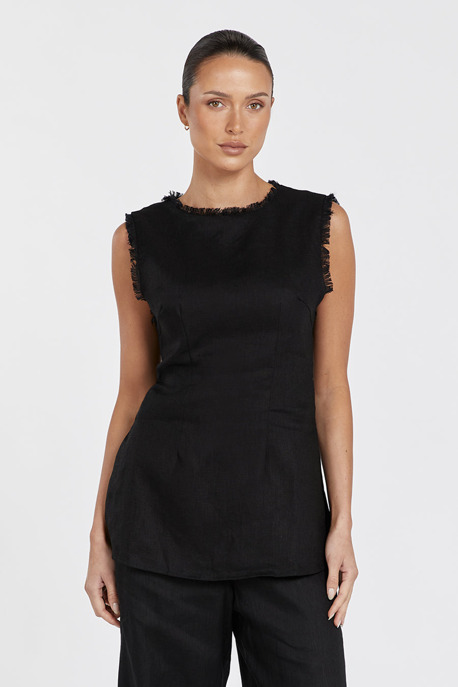 NELLIE BLACK LINEN TUNIC TOP