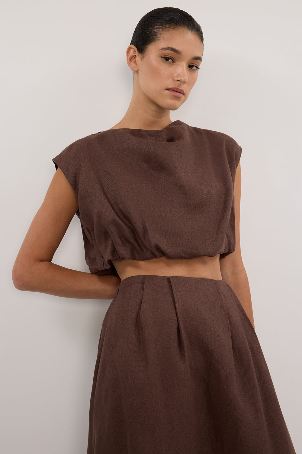 AMY CHOC LINEN BUBBLE TOP